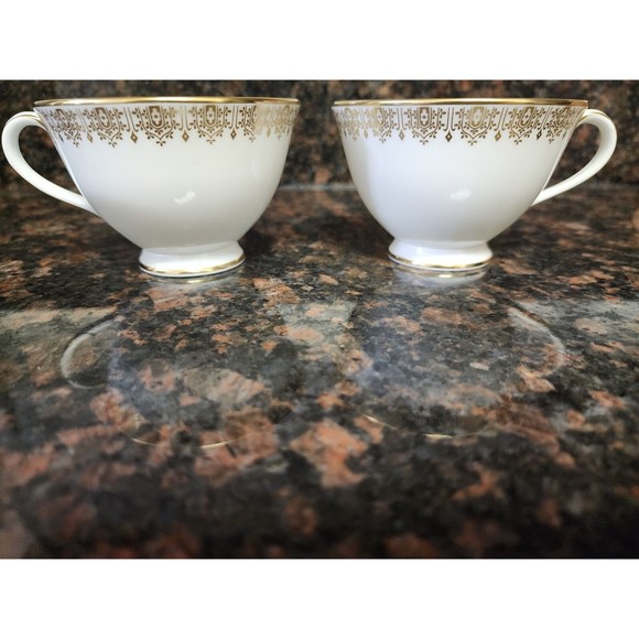 Royal Doulton GOLD LACE English Fine Bone China Tea Cup H4989 Made in England - Picture 6 of 9